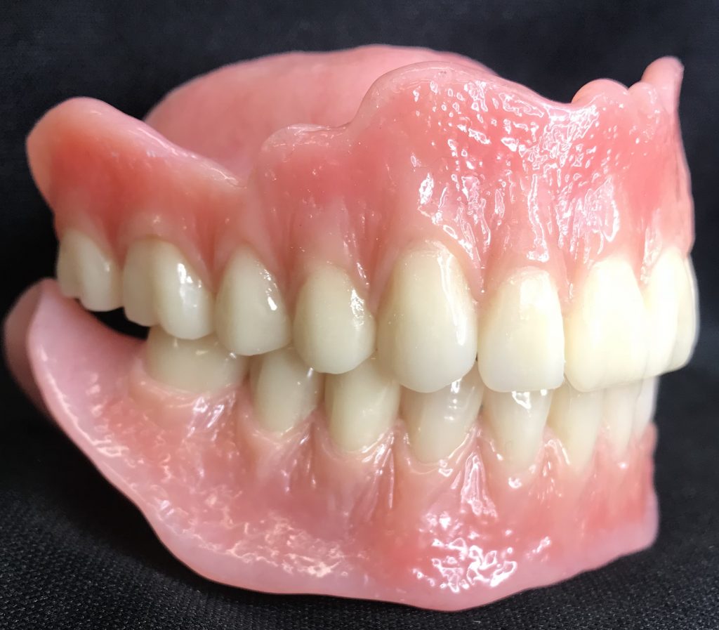 Teeth 8